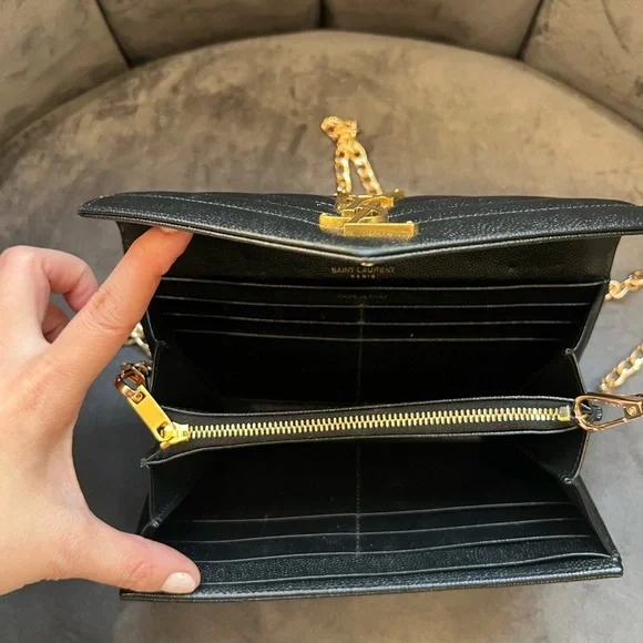 Black YSL cassandre envelope wallet on chain - Picture 6 of 13